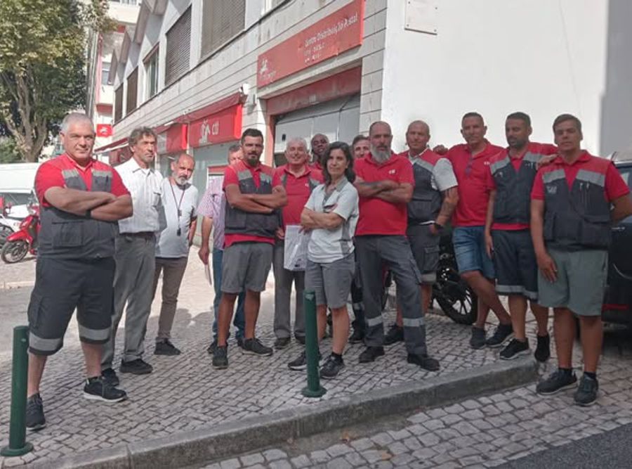 Trabalhadores CTT Queluz
